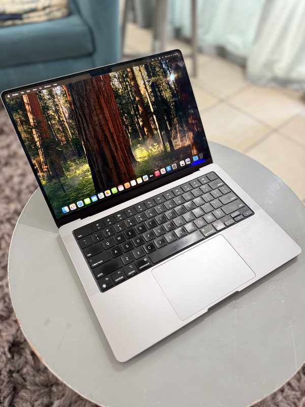 2021 14” MacBook Pro M1 Chip | 8-Core CPU | 14-Core GPU | 16GB Unified RAM | 512GB SSD