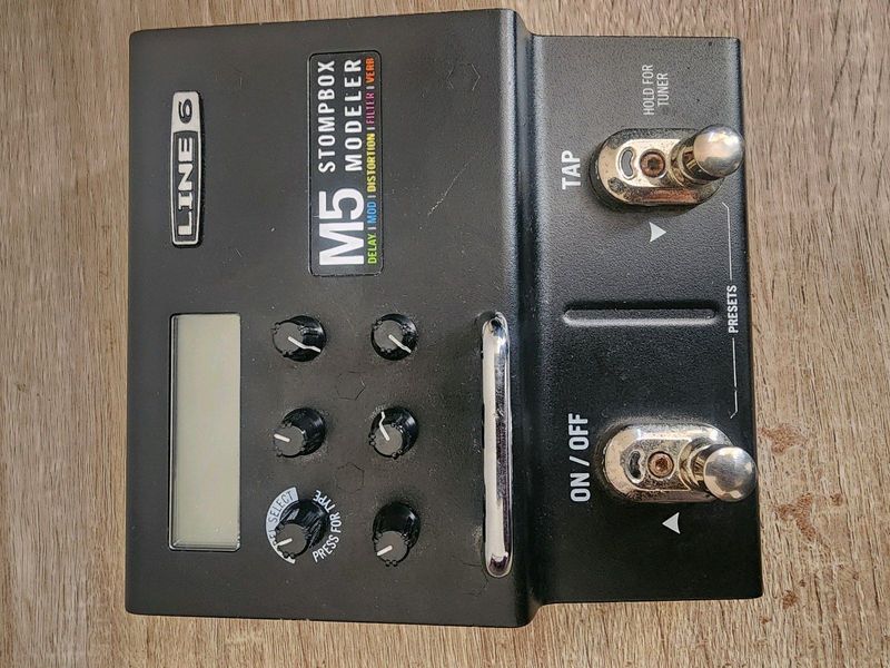 Line 6 M5 Stompbox Modeler | Portable Guitar Multi-FX Pedal