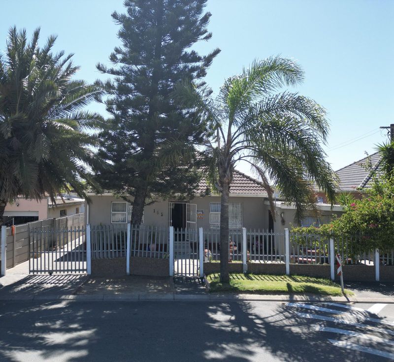 3 Bedroom House for Sale in Belmont Park