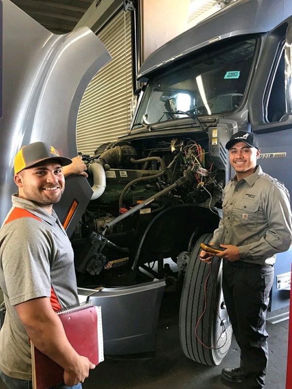 Heavy Truck workshop assistants
