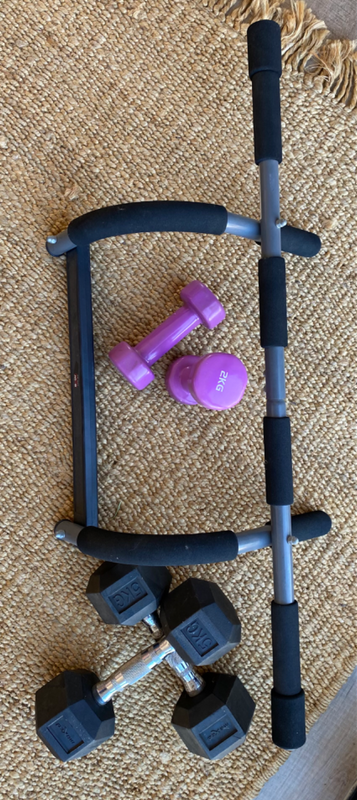 Weights and pull up bar