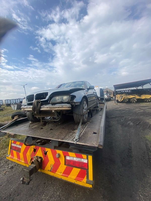 BMW E46 stripping for spares