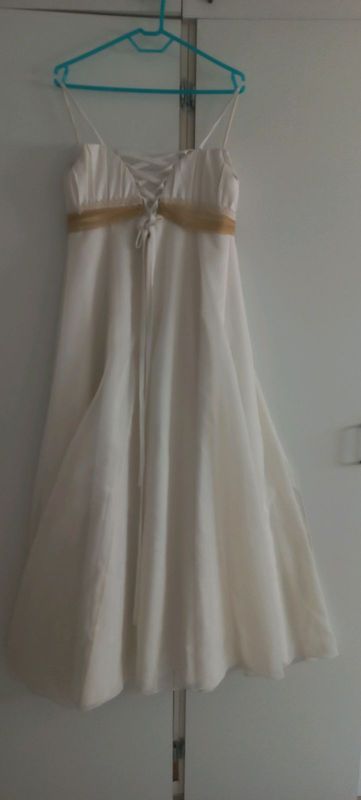 Wedding dress secondhand for sale
