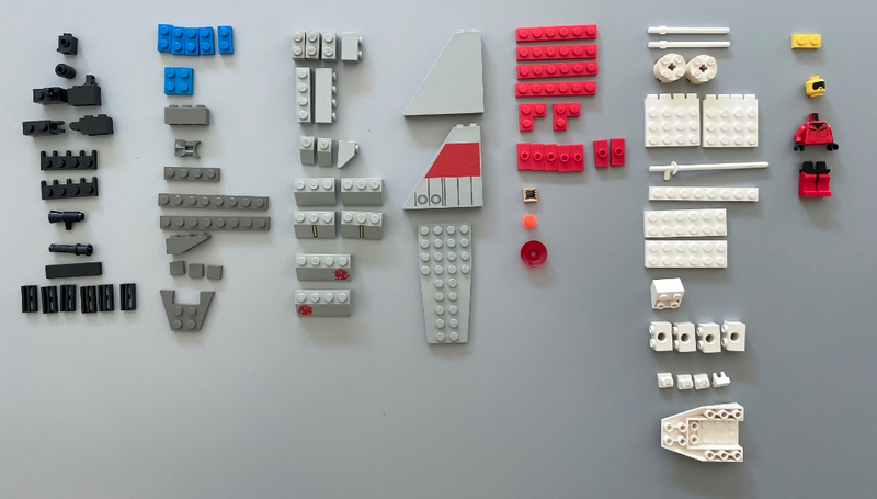 Parts lot: Lego 4477 T-16 Skyhopper (Star Wars) (7-12) (2003)