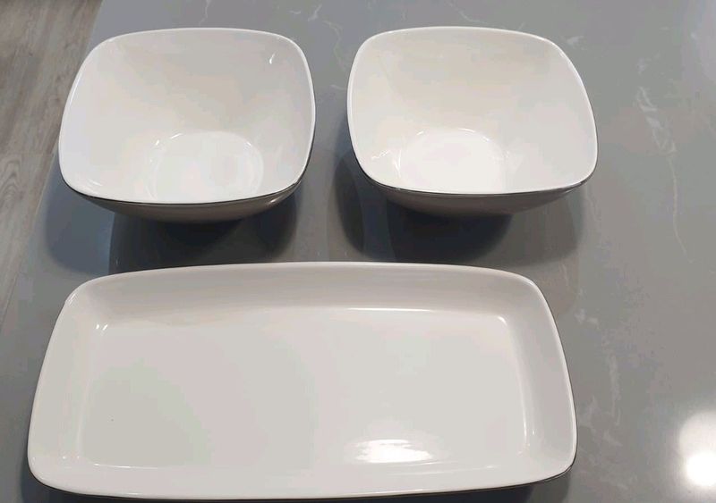 Crockery set