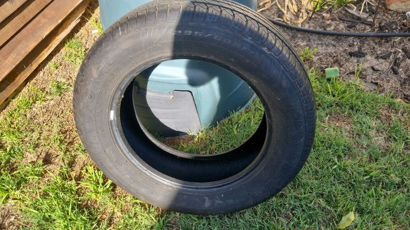 Windforce 235/60R17 tyre as new for sale.
