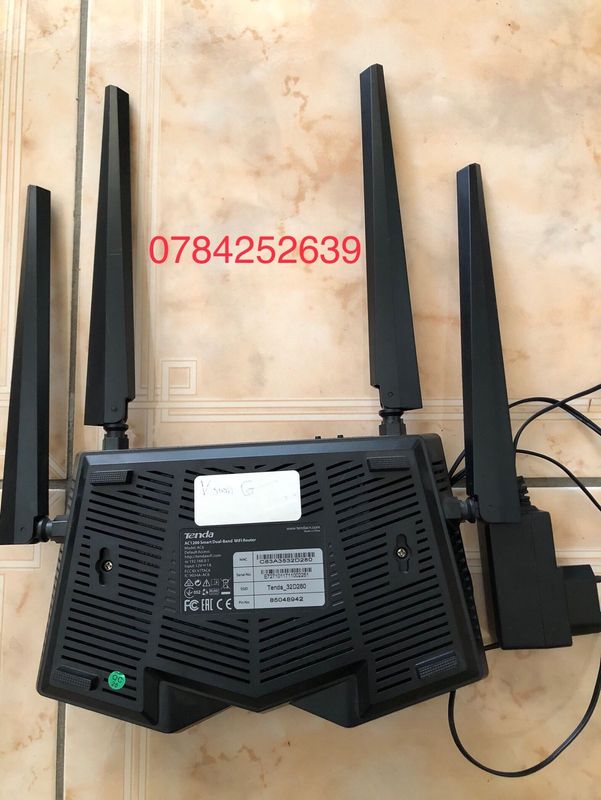 Tenda AC1200 Dual Band Gigabit WiFi Router