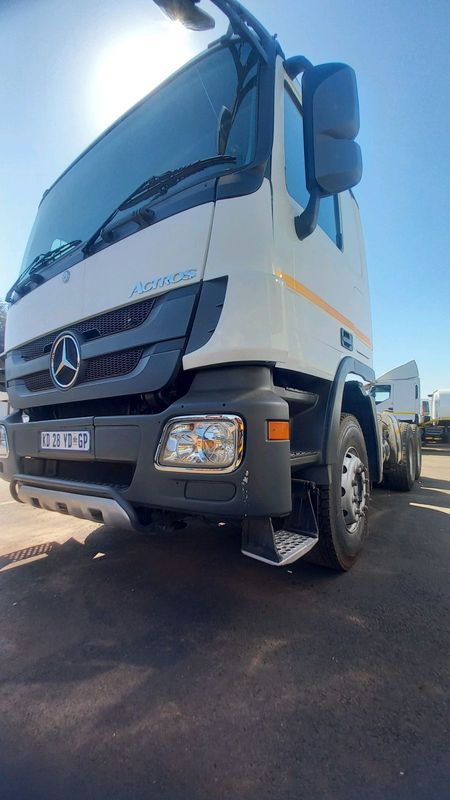 2017 Mercedes-Benz 3344 Truck Tractor &#64;R835 000