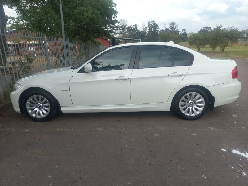 2009 BMW 3 Series Sedan