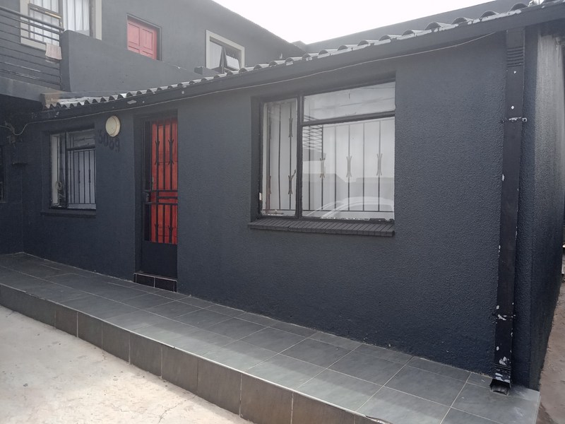 House for rental at R4500