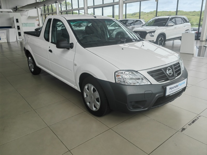 VEHICLE - NISSAN NP200 DEMO 2024 1.6i SAFETY PACK (AIRCON)1300KM