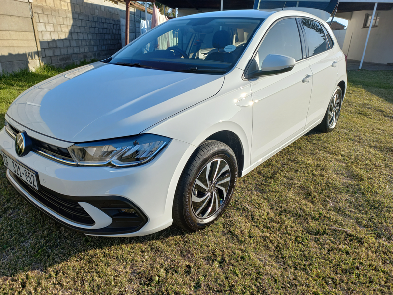 2022 Volkswagen Polo Life Hatchback (As good as new!)