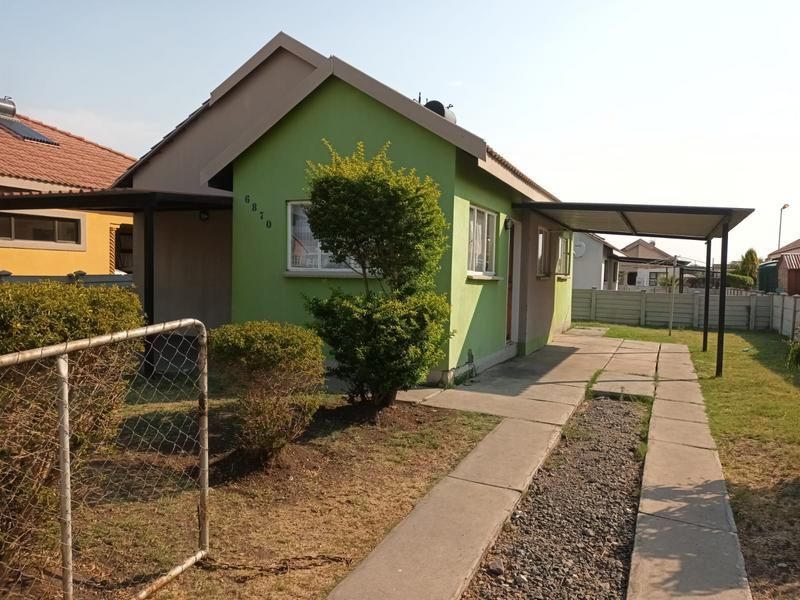 House for Sale in Freedom Park, Bafokeng