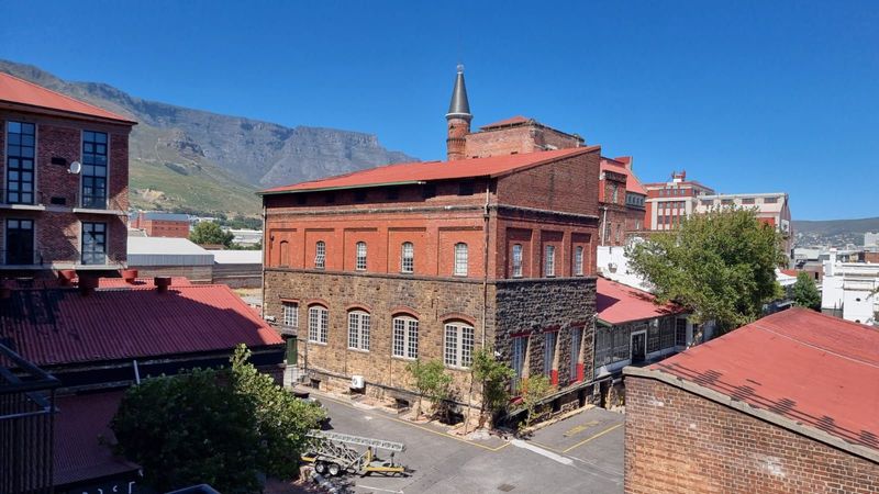 OLD CASTLE CASTLE BREWERY | OFFICE TO RENT | WOODSTOCK | 145SQM