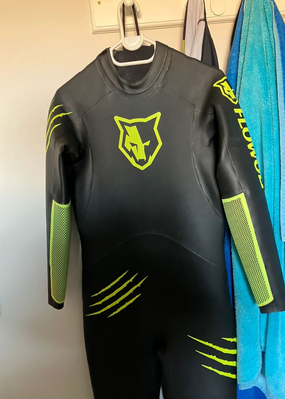 Wet Suit (Brand new ,,, used once) reduced to R3200