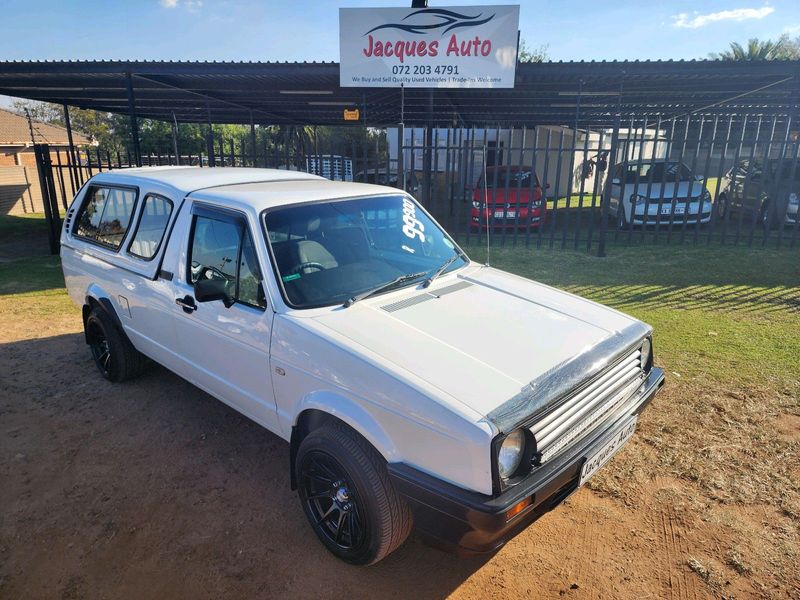 Clean Vw Caddy 1.6 with only 145000km