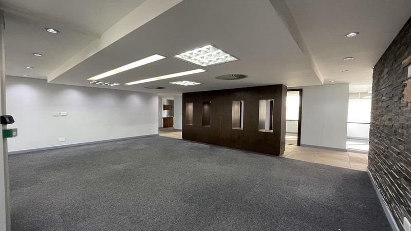 Commercial Office / Medical Rooms To Let in Tyger Valley