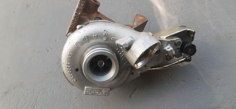Mercedez benz w204 m646 c220 cdi turbo charger for sale