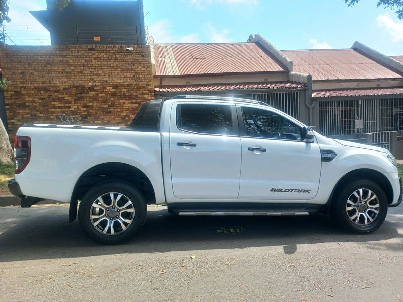 2017 FORD RANGER 3.2 SIX SPEED DOUBLE CAB WILDTRACK IN EXCELLENT CONDITION