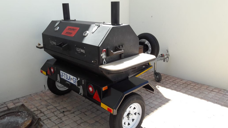 Sold : Bbq Smoker / Spitbraai / Braai