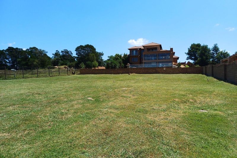 Prime Opportunity Awaits in Kungwini Country Estate!  Family-sized vacant stand for sale!
