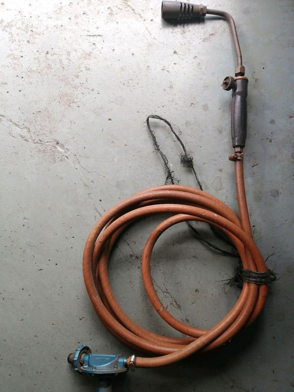 Gas torch with regulator and cable