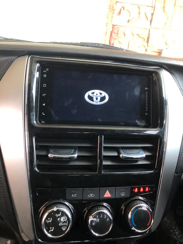 TOYOTA 7 INCH ANDROID TOUCHSCREEN MEDIA PLAYER WITH GPS/ BLUETOOTH