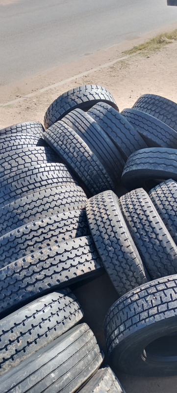 DIFF AND TRAILER TRUCK TYRES AVAILABLE