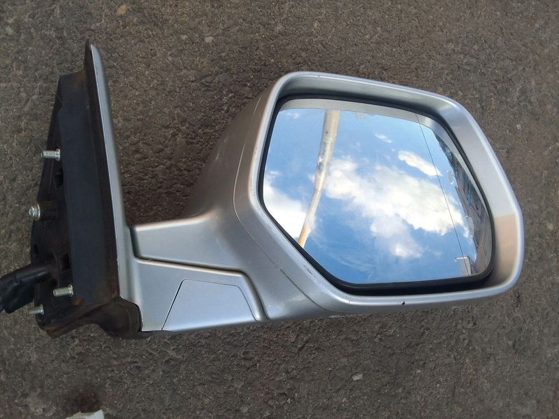 Neat 2008 Honda CRV Driver Side Mirror