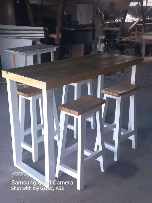 KICHERN STOOLS AND BAR COUNTER TABLES VISTORS ARE WELCOME