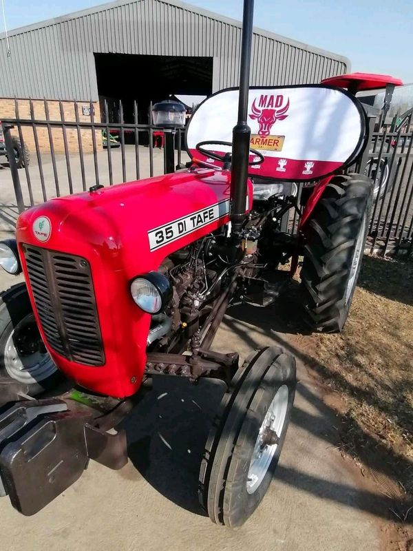 Brand new Tafe35DI Tractors available for sale at Mad Farmer SA Middelburg MP.