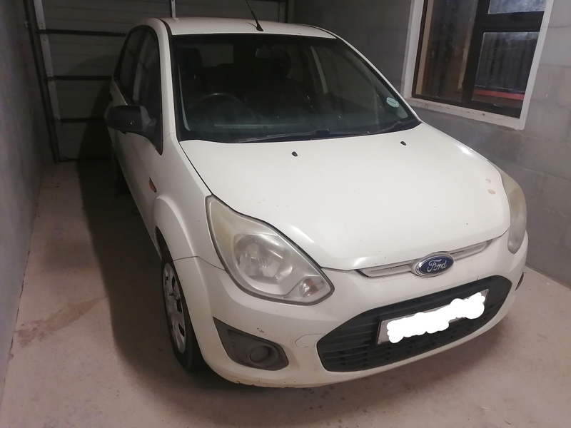 2010 Ford Figo Hatchback