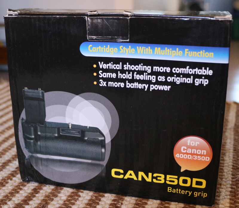 Grip and built in battery for canon 350-400 D, photos show exact item on sale, top condition.