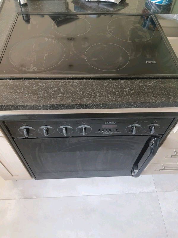 70cm Defy Glass Stove and Oven