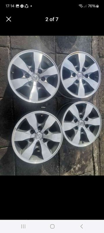 A clean set of 15inch Toyota hilux rims available for sale