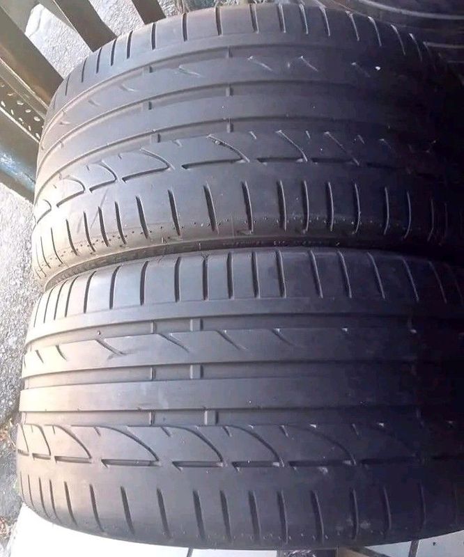 F30 BMW TYRES 255/35/R19 BRIDGESTONE POTENZA RUNFLAT TYRES 85% TREAD LIFE ZUMA 061_706_1663