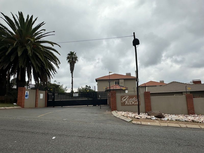 2 Bedroom Apartment R699 000.00. Your new home awaits you.