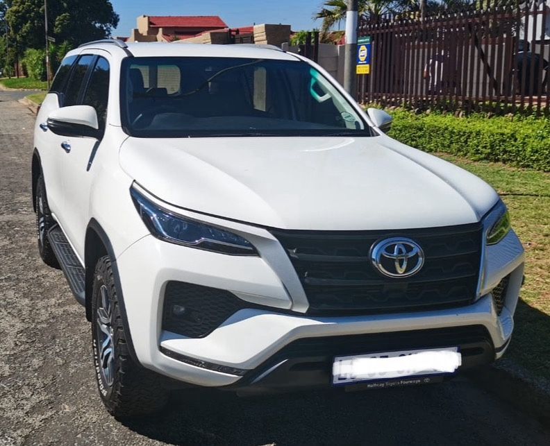 Toyota Fortuner 2021 4 x 4  GD-6