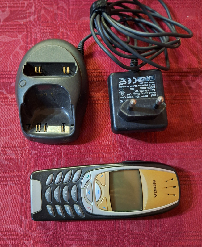 NOKIA 6310i for BMW and Jaguar Owners