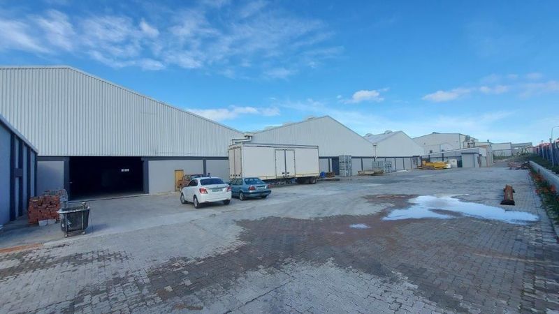 Warehouse to let in Neave