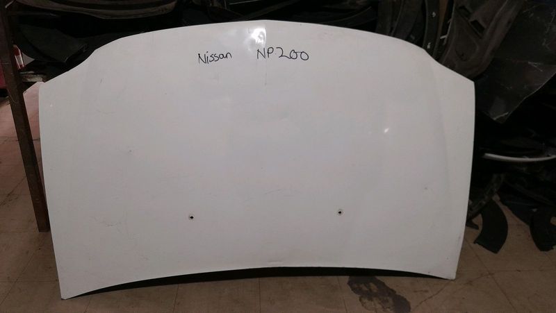 Nissan np200 bonnet