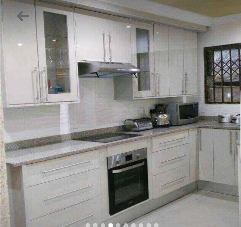 KITCHEN CUPBOARDS AT AFFORDABLE LOW PRICES .