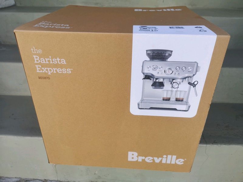 Breville Barista Express BES870BTR Coffee Machine Metallic Brand New Factory Sealed In The Box.