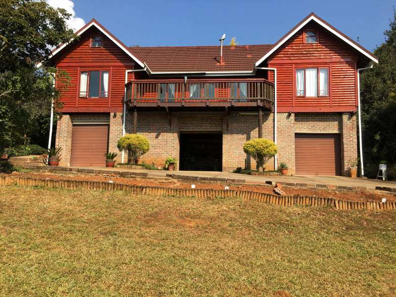 Wooden Log home (Knysna T&amp;B) for sale in Sabie