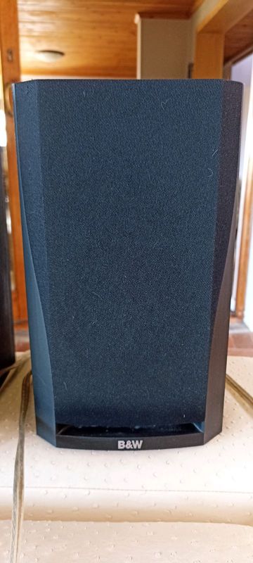 B&amp;W speakers, great condition
