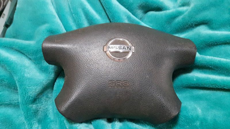 Nissan almera steering airbag