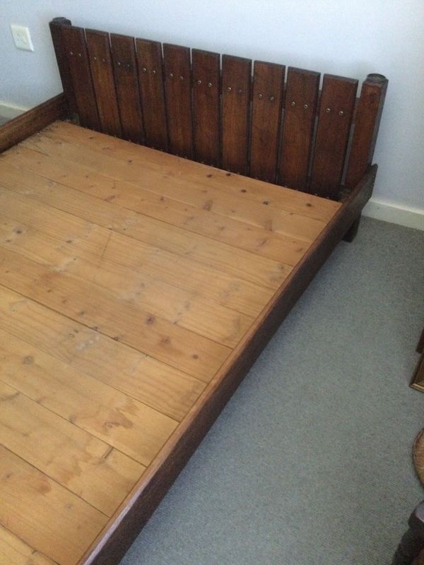 Solid Kiaat Queen Sized Bed (Inc. mattress)