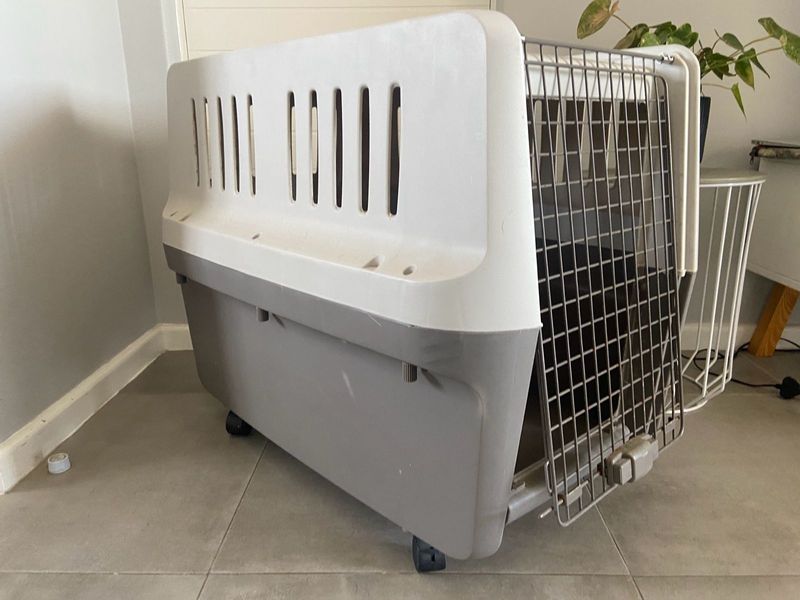 Large Dog crate