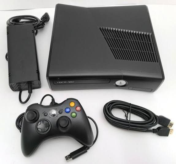 Xbox 360 console &#43; control and games