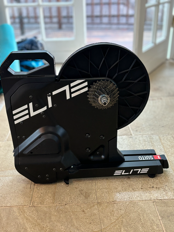 Smart Cycle Trainer- Suito Elite